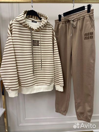 Спортивный костюм Miu Miu