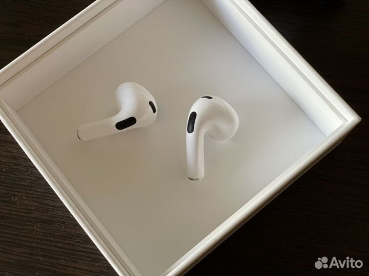 Наушники apple airpods 3 (идеальное состояние)