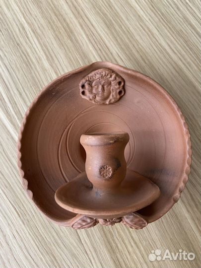 Декоративные глиняные украшения на стену