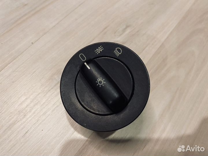 Выключатель света BMW E38 E39