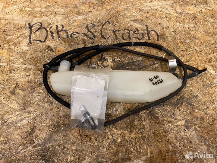 Расширительный бачок Suzuki gsf1250s