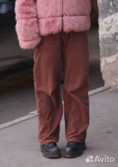 Коричневые широкие джинсы