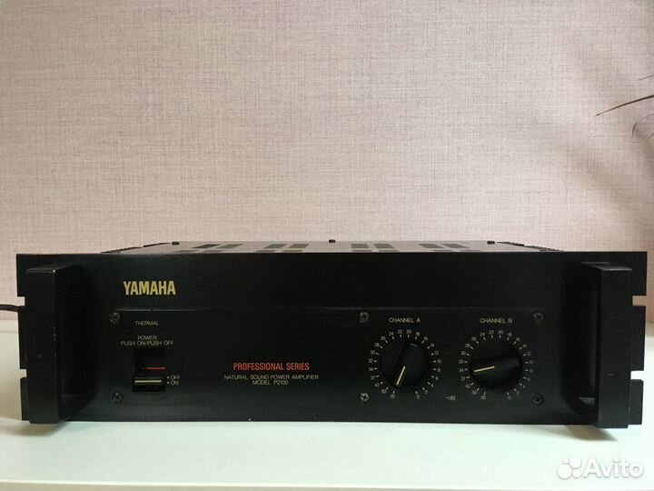 Yamaha P 2100 усилитель мощности