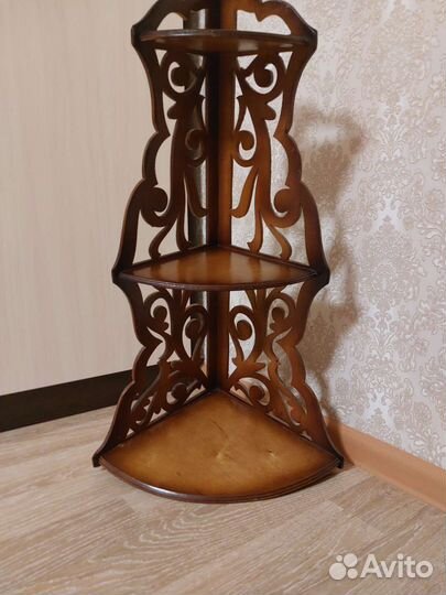 Угловой иконостас