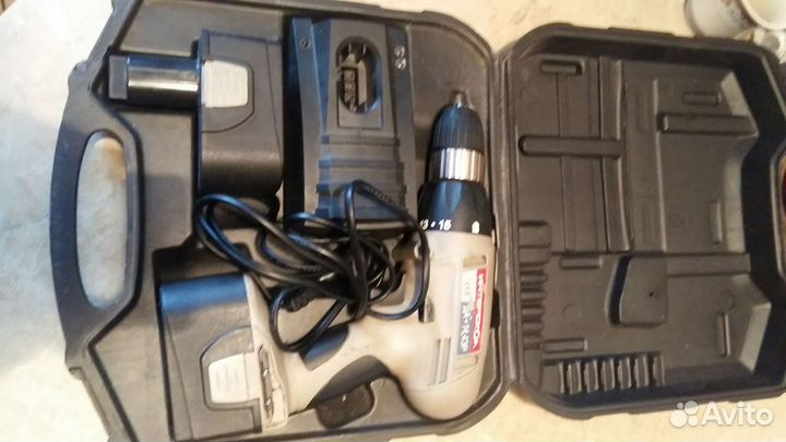 Шуруповерт интерскол 14.4в