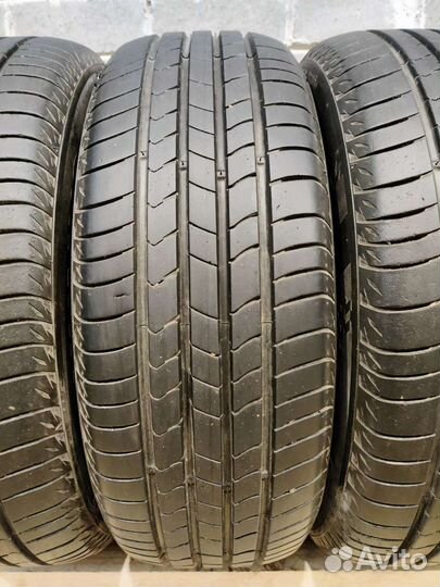 Kumho Ecsta HS51 205/60 R16 92H