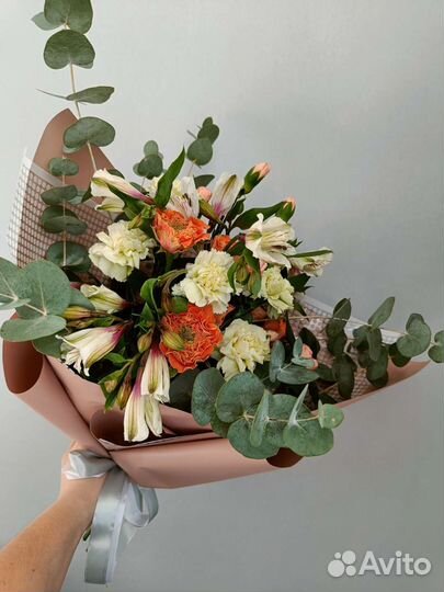 Цветы, букеты, доставка цветов