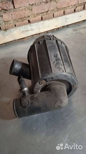 Корпус воздушногo фильтра Peugeot Boxer 2 1998