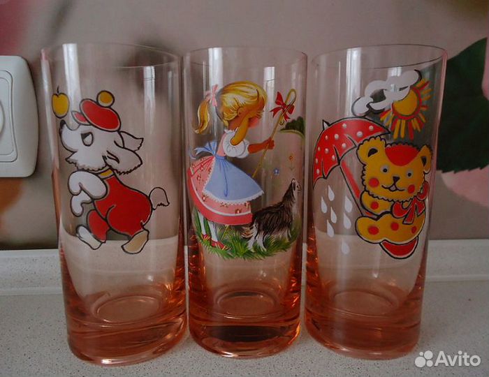 Хрустальное блюдо. Стаканы. Рюмки