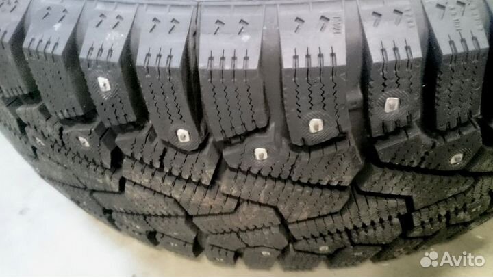 Pirelli Ice Zero 255/40 R19 100H