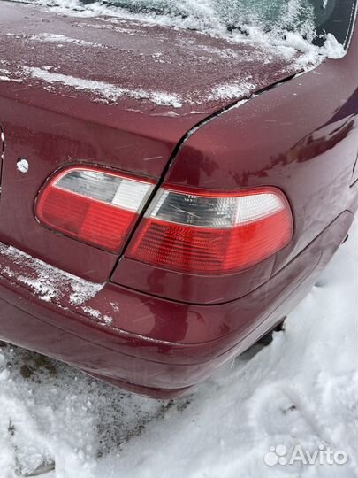 Задние фонари Fiat Albea