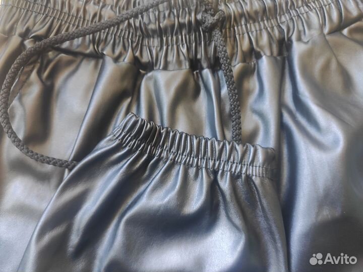 Кожаные штаны женские