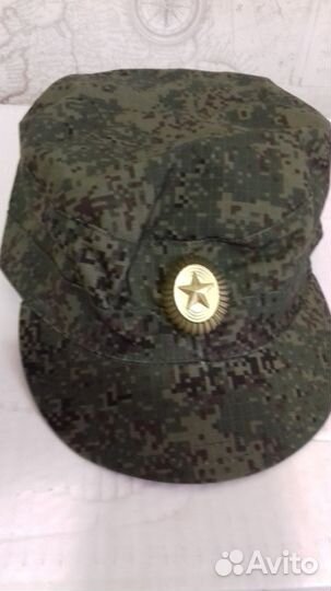 Новая военная летняя кепка (пиксель)