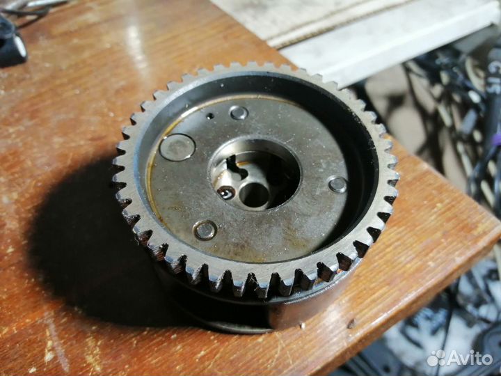 Шестерня распредвала двигателя HR16DE Nissan Tiida