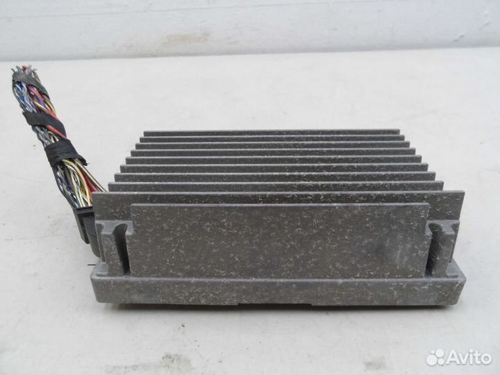 Усилитель звука BMW X1 E84 9312443