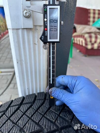 Pirelli Winter Ice Zero 215/55 R18