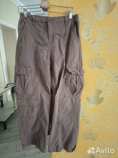 Брюки карго bershka ecru L