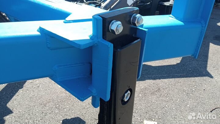 Плуг Югжелдормаш ПЛН-8-40, 2023