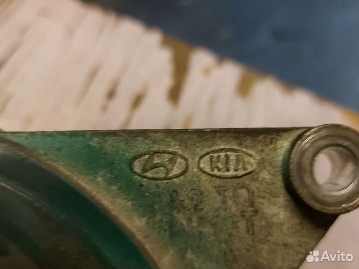 Насос вакуумный Хендай Старекс H1 D4CB с 2007г