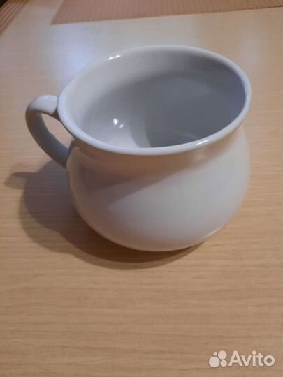 Кружки-бульоницы и пивная кружка