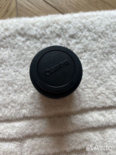 Canon EF 50mm f/1.4 USM