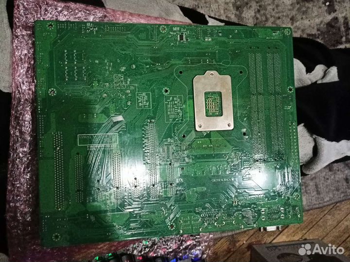 Материнская плата, серверная сокет 115X