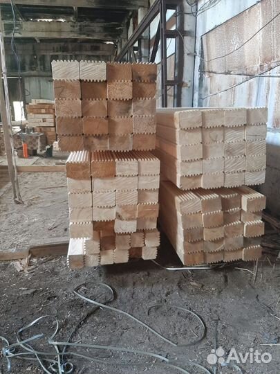 Профилированный брус хвойных пород ест. вл.200х200