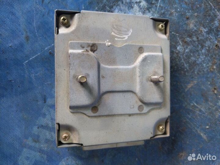 Блок управления АКПП Chevrolet Lacetti седан F16D3