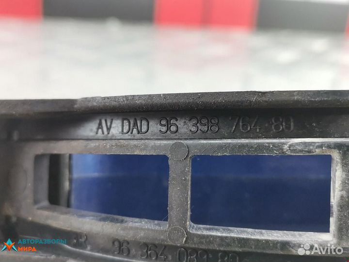 Ручка наружная передняя левая Peugeot 307 2003