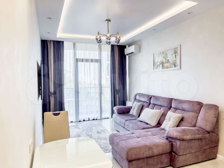 2-к. квартира, 52 м², 6/17 эт.