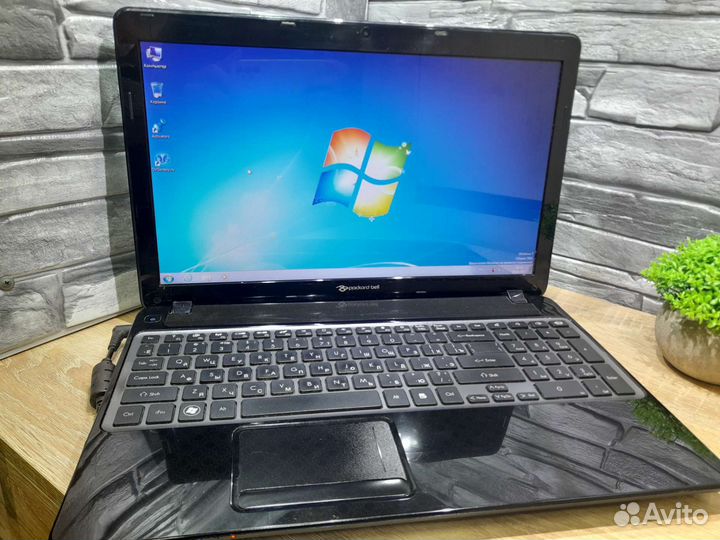 Packard Bell i5(2th) 42,5Ghz/6/500Gb/HD3000
