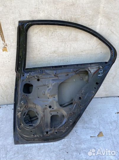 Mitsubishi lancer 10 задняя правая дверь
