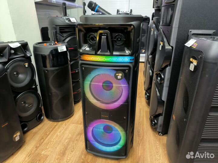 Большая блютуз колонка с мощным Бассом