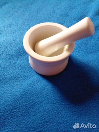 Ступка с пестиком Bodum фарфор