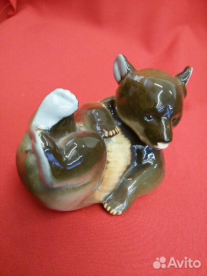 Статуэтка «Медвежонок лежачий»