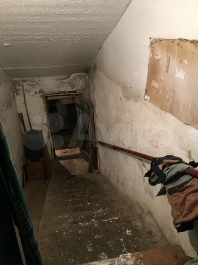 Машиноместо, 10 м²