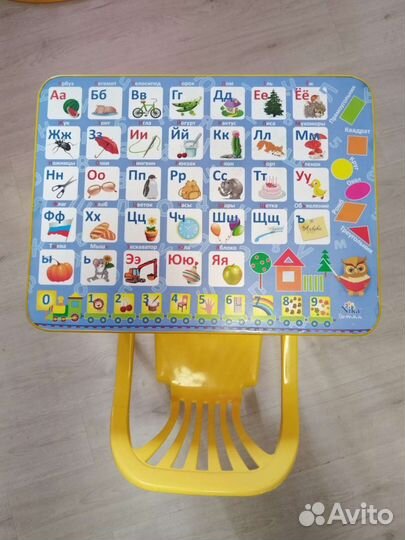 Детский стол и стул