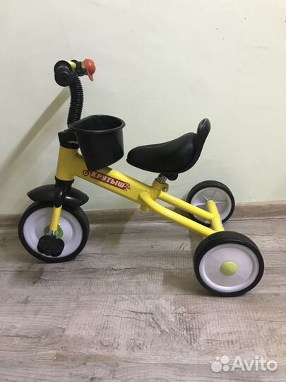 Трехколесный велосипед