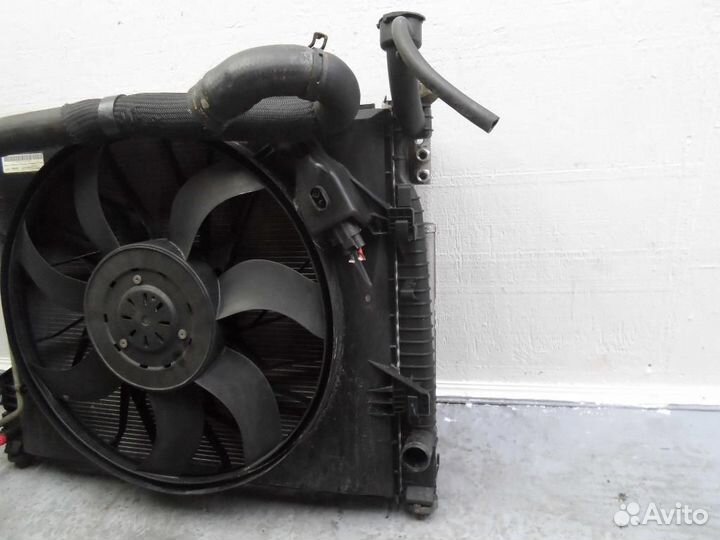 Радиатор в сборе/кассета радиаторов Dodge Durango