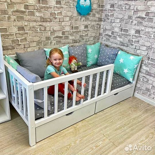 Кроватка от 2х лет берёза с бортиком сингл