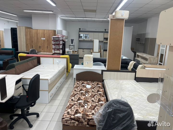 Стол компьютерный