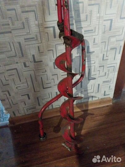 Бур для рыбалки