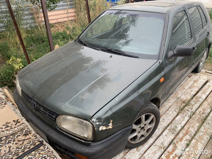 Volkswagen Golf, 1993