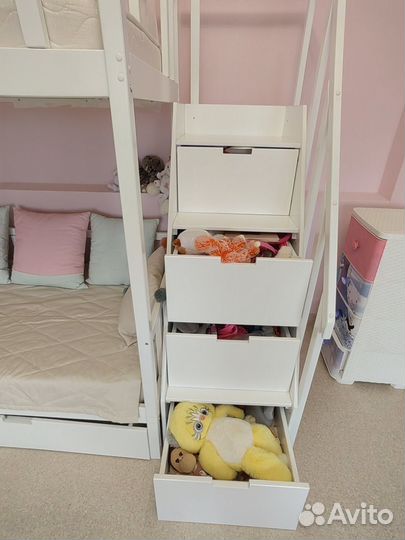 Кровать - домик двухьярусная из бука