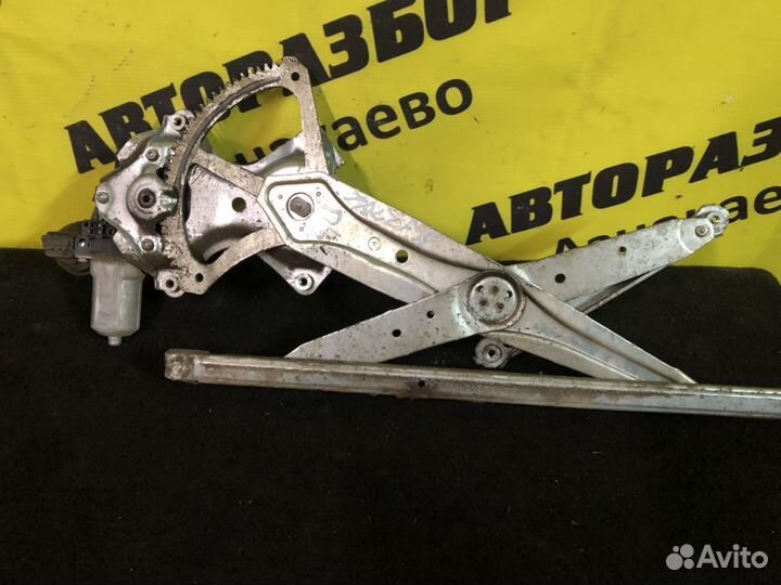 Стеклоподъемник передний правый Toyota Corolla 150