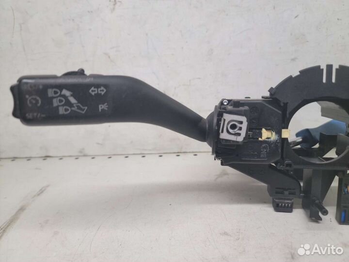 Подрулевой переключатель Skoda Octavia A5 1Z