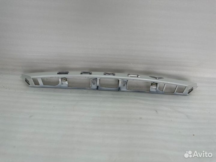 Молдинг багажника Toyota Camry V70/V75 2017-2023