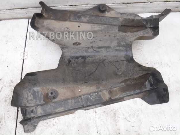 Защита бензобака BT4Z9B007A