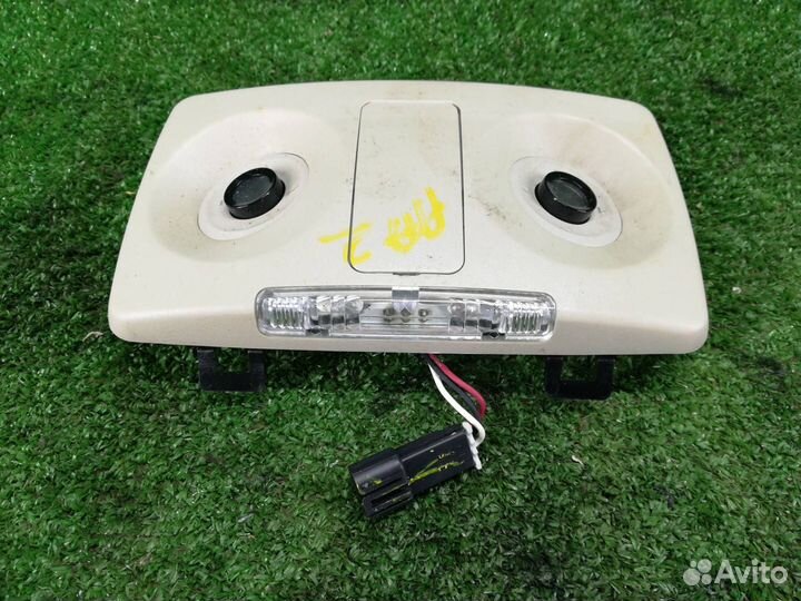 Фонарь задний правый Dodge Journey