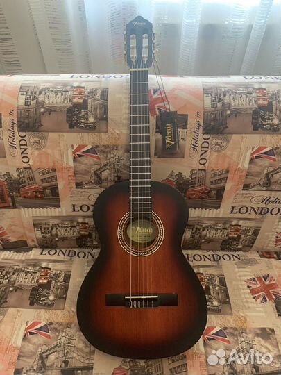 Гитара классическая Valencia VC213CSB 3/4 (новые)